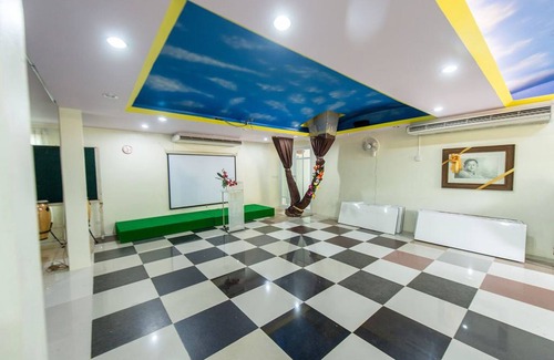 Sarika Hotel | Poomvarin Resort