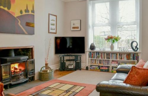 Hebden House | Poppy Cottage