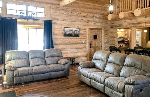 South Fork House | Poppy's Place