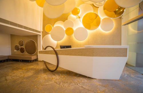 Coimbatore Hotel | Poppys Tower (A UNIT OF POPPYS KNIT WEAR)