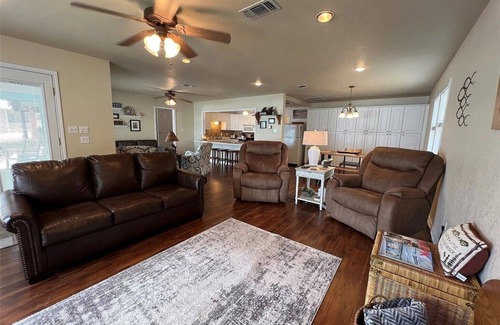 Graford House | Porch, Paddle & Stay on PK - East side close to Rocker B Ranch