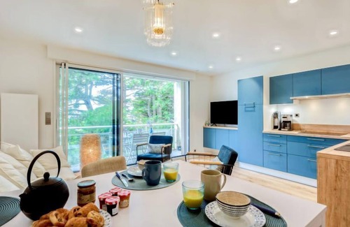Carnac Apartment | Port An Dro by Interhome