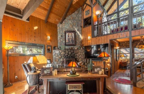 Chamberlands Cottage | Porter by Avantstay Rustic Modern Oasis In The Of Chamberlands