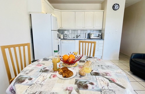 Forges-les-Bains Apartment | Porthos : Appartement à 300 mètres des thermes (Parking gratuit)