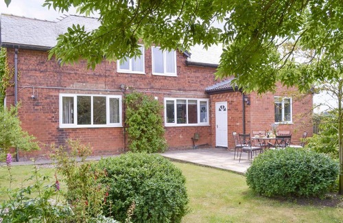 Eastrington House | Portington Lodge