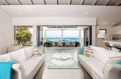 Lazaretto House | Portobello Villa by The Villa Life