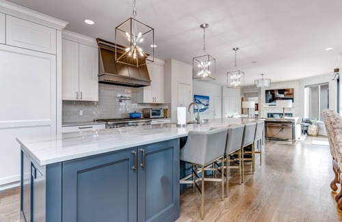 Summit Park House | Posh Park City Paradise | Designer Interior, Hot Tub, Game Room & Epic Deck