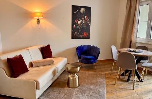 Frickenfelden House | Posthotel Arnold
