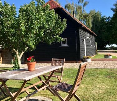 Tenterden House | Potts Farm