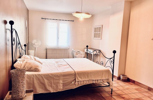 Raissac-d'Aude Bed & Breakfast | Pour une Nuit, un Week-end, ou vos Vacances. Le Clos de Canet est la Solution