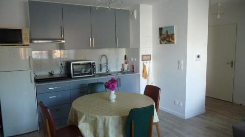 Saint-Jean-de-Braye Apartment | Pour visiter ou travailler dans le LOIRET