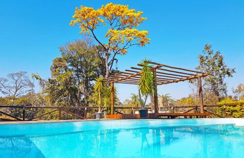 Sao Joaquim De Bicas Hotel | Pousada Kafundó - Inhotim