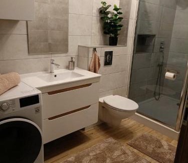 Zielonka Apartment | Powstańców 32