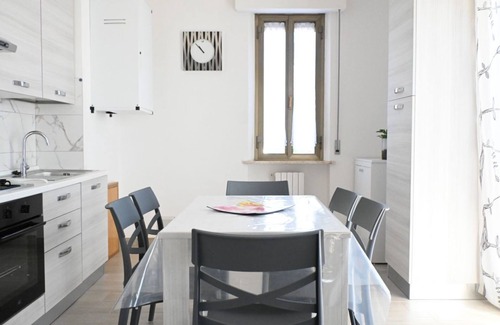 Porto Potenza Picena Apartment | PP07 – Porto Potenza, Three-Room Apartment with Sea View and Air Conditioning