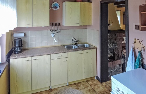 Blanki House | Practically furnished vacation home with private garden in idyllic surroundings near Lake Symsar.