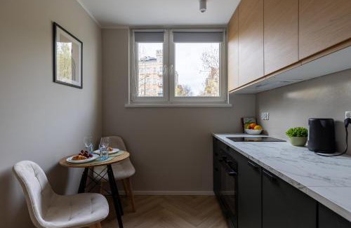 Nowa Praga Apartment | PRAGA DUO Koneser Apartments by VAYA STAYS