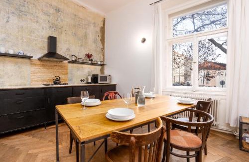 Vinohrady Apartment | Prague Days - 2BDR - Bright Apartment - Quiet Area