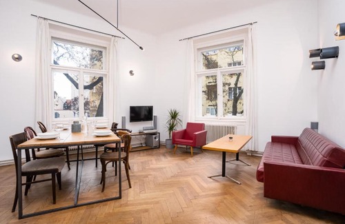 Vinohrady Apartment | Prague Days - 2BDR - Bright Apartment - Quiet Area