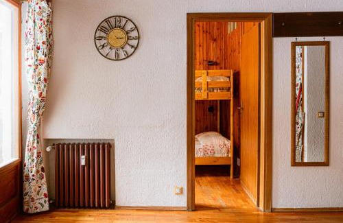 Prali Apartment | Prali Ski House - 4beds - Parking - Garden