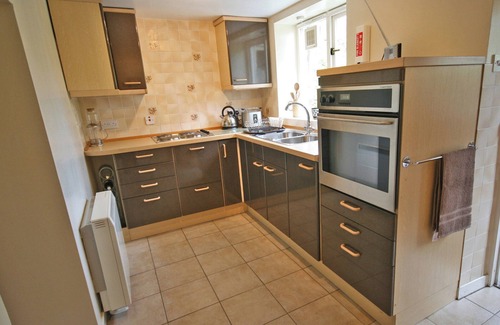 Greenhaugh Cottage | Pretty stone cottage in the picturesque village of Greenhaugh only 4. 5 miles from Bellingham .