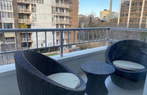 Les Corts Apartment | Precioso y tranquilo apartamento zona alta Diagonal Barcelona