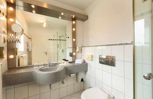 Kleinzerlang Hotel | Precise Resort Marina Wolfsbruch