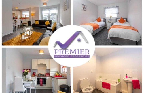 Motherwell Apartment | PREMIER - Chapel Apartment with Driveway!