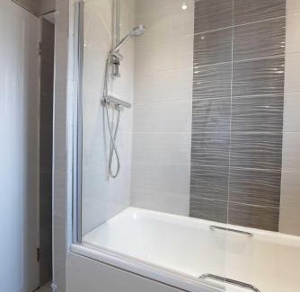 Bellshill Apartment | PREMIER - Garfield Apartment