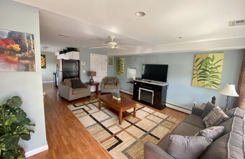 Seaside Heights Condo | PREMIER HOST LISTING - 2BR Suite Ste Ocean & Water Park block,Kit, Pool Access