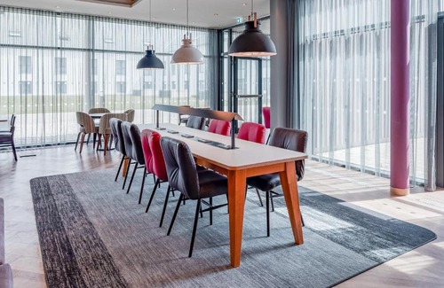 Hallbergmoos Hotel | Premier Inn München Airport Süd