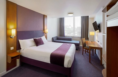 Bilsborrow Hotel | Premier Inn Preston North