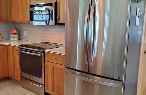 Alburg House | Premier Lake Champlain Home with lake access & mountain views. A Dream Vacation!