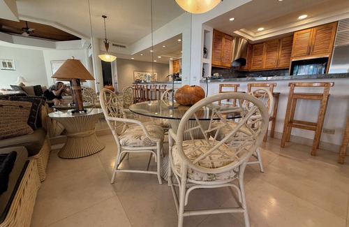 Kamuela Condo | Premier Oceanfront overlooking the most photographed golf hole in the world