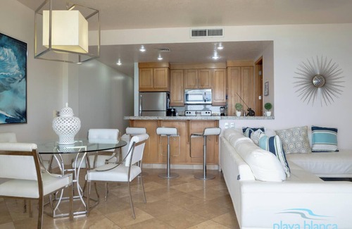 San Carlos Condo | Premier Playa Blanca Condo 504: 1BR, 2BA, Beachfront,Ocean Views,Hotel Services