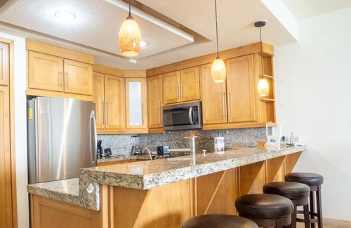 San Carlos Condo | Premier Playa Blanca Condo 503: 2BR, 2BA Beachfront, Ocean Views, Hotel Services