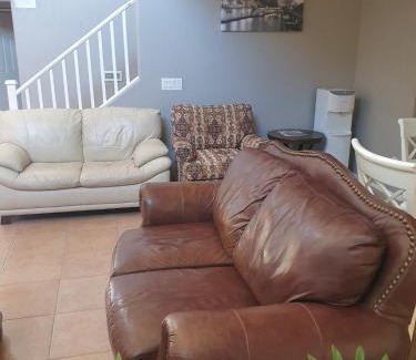 Skyline Ranch House | Premier quiet cozy home Wi-Fi & Coffee, San Tan Valley