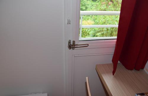 Villers-Saint-Paul Hotel | Premiere Classe Creil - Villers Saint Paul