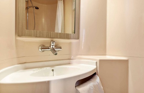 Portet-sur-Garonne Hotel | Premiere Classe Toulouse Sud - Portet