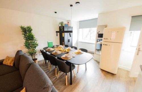 Binnenstad Apartment | Premium 70m2 Two-Bedroom Apartment - SD23H