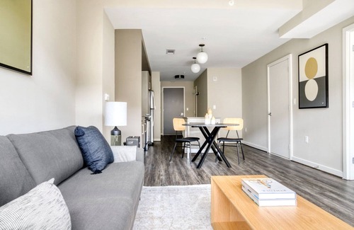 H Street Corridor Apartment | Premium H Street 1BR w/ Rooftop Pool & Gym, walk to Metro, by Blueground