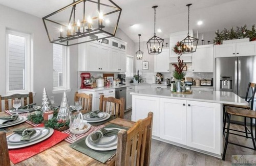 Rimrock House | Premium Home with Fire Pit-Patio Private Park, Walking Path, Family Neighborhood