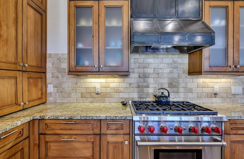 Edwards House | Premium Ski Home with Stunning Views and a Hot Tub! Seconds from Chair Lift!