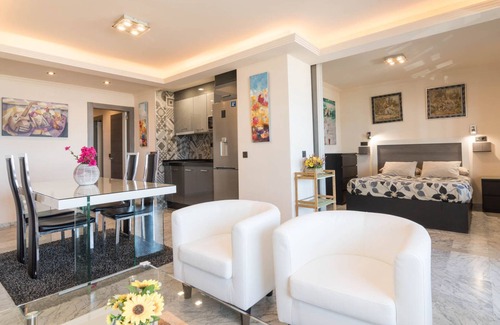La Malagueta Apartment | Premium Suite on the Beach
