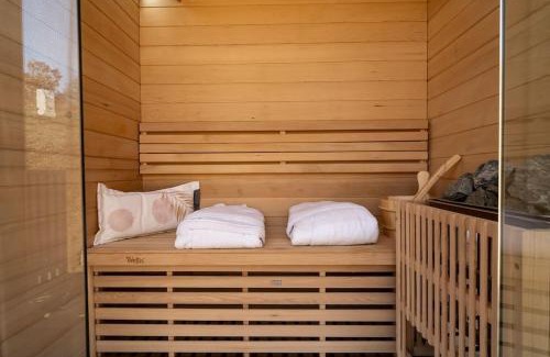Hosszuheteny Apartment | Premium Sustainable Cabins Mecsek Reindeer