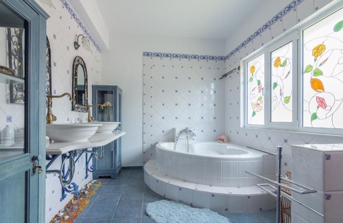 Platistomo Villa | Premium Villa In Alepochori