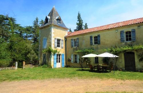 Jegun Bed & Breakfast | Presbytère d'Arpentian