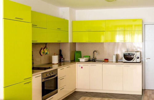Trakata Apartment | Prestige deluxe suite - apartment in luxury building with swimming pool