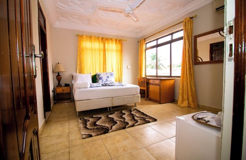 Kumasi Bed & Breakfast | PRESTIGE GUESTHOUSE Ksi