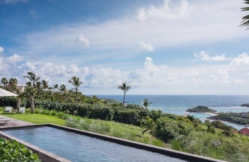 Marigot Villa | Prestigious 5 BDRM Luxury Villa