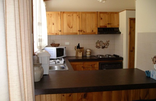 Preston Beach House | Preston Beach Coastal Serenity